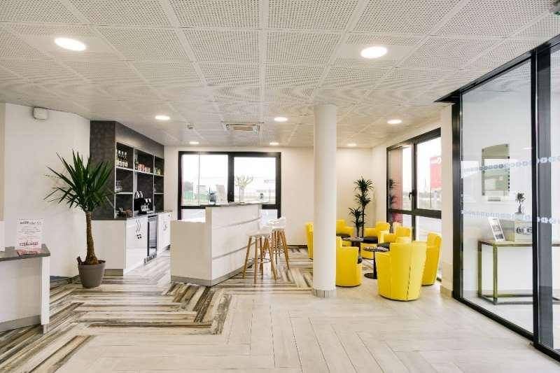 Brit Hotel Confort לוצ'ס מראה פנימי תמונה